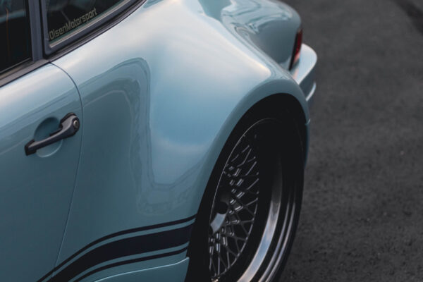 BLU 930