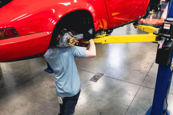 1978 911 SC GUARDS RED LIGHT RESTORATION