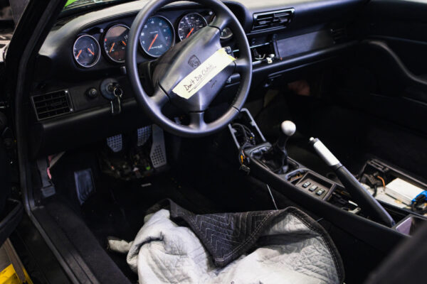 1997 993 CARRERA S LIGHT RESTORATION
