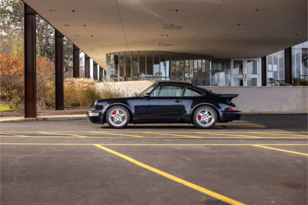 midnight blue porsche 964 restoration