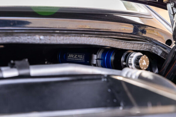 midnight blue porsche 964 restoration