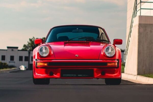 Fire Breathing Porsche 930 Restomod