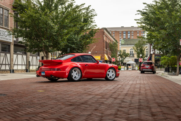 GUARDS RED 964 OLSENMOD