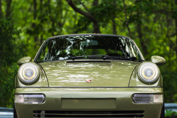 Green Porsche 964 Olsen Mod