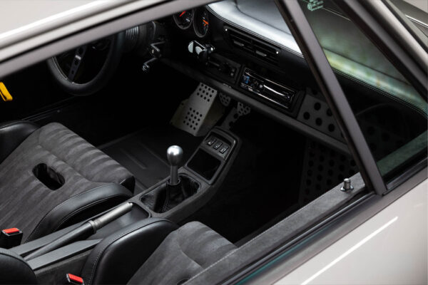 FASHION GREY PORSCHE 964 OLSEN MOD