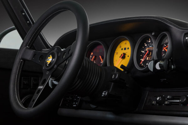FASHION GREY PORSCHE 964 OLSEN MOD