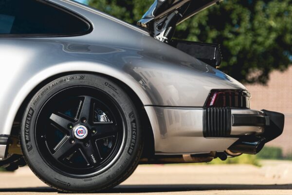 1986 Porsche 911 Turbo restoration by Olsen Motorsports