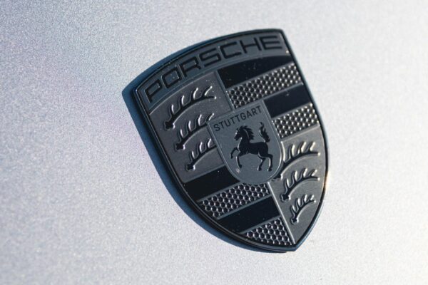 1986 Porsche 911 Turbo restoration by Olsen Motorsports