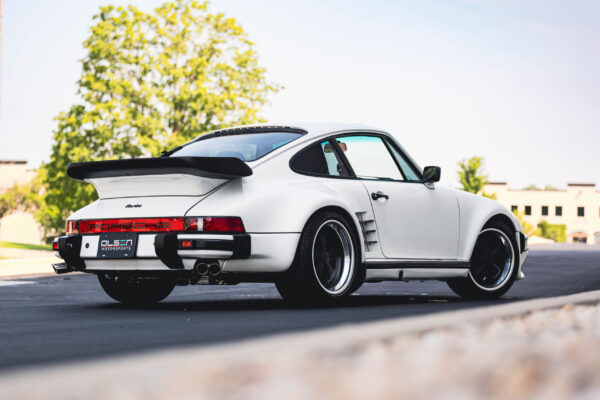 1985 Porsche 911 Turbo Slantnose